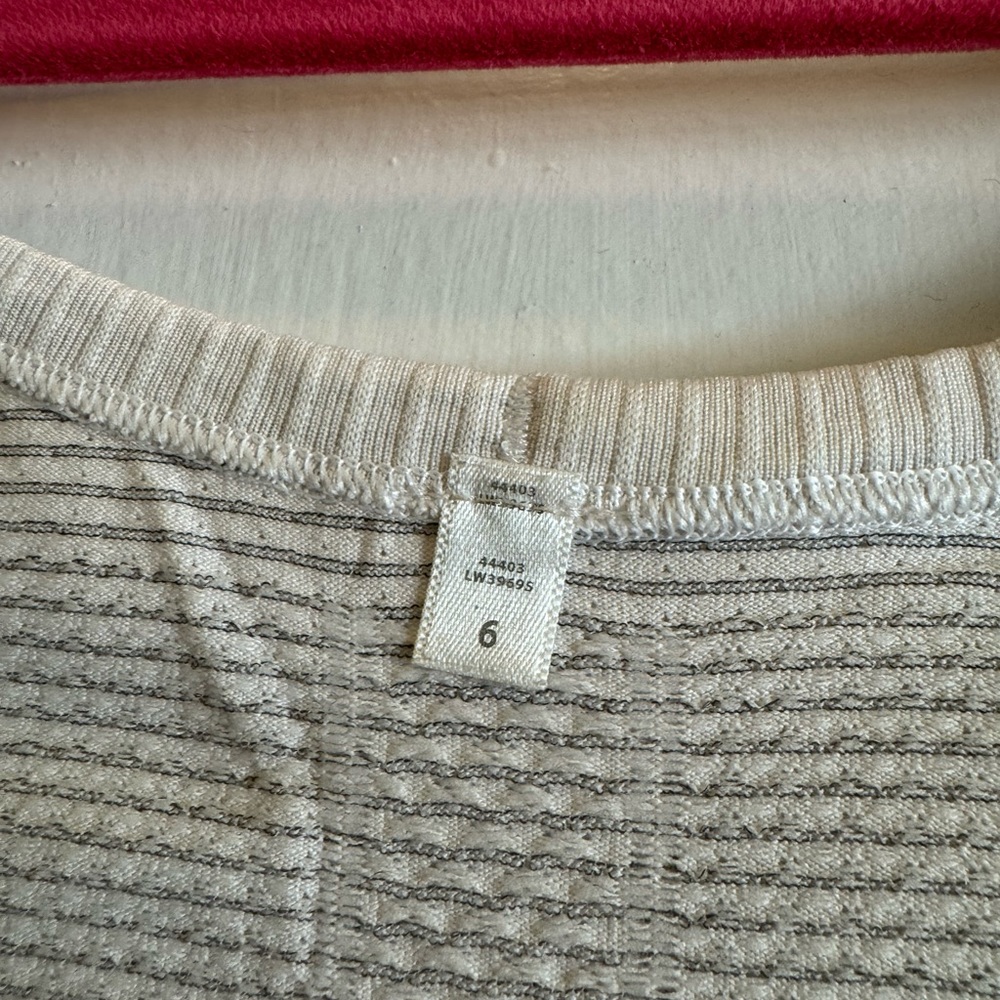 Lululemon Top - Picture 3 of 3